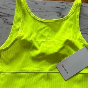 lululemon size 8 Neon Green Power Pivot Tank Rib NWT